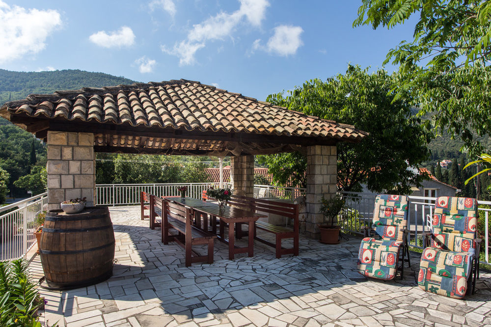 Guest House J&J 자톤 외부 사진